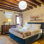 Ca' Del Pope Apartmanhotel 4*