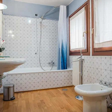 Ca' Del Pope 4* Venice