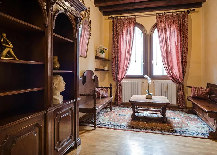Ca' Del Pope Hotel apartamentowy 4*