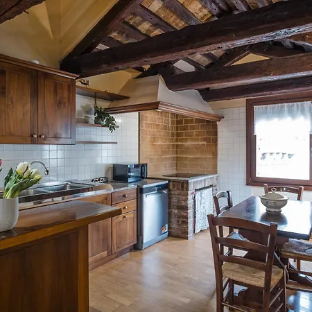 Ca' Del Pope Aparthotel 4*
